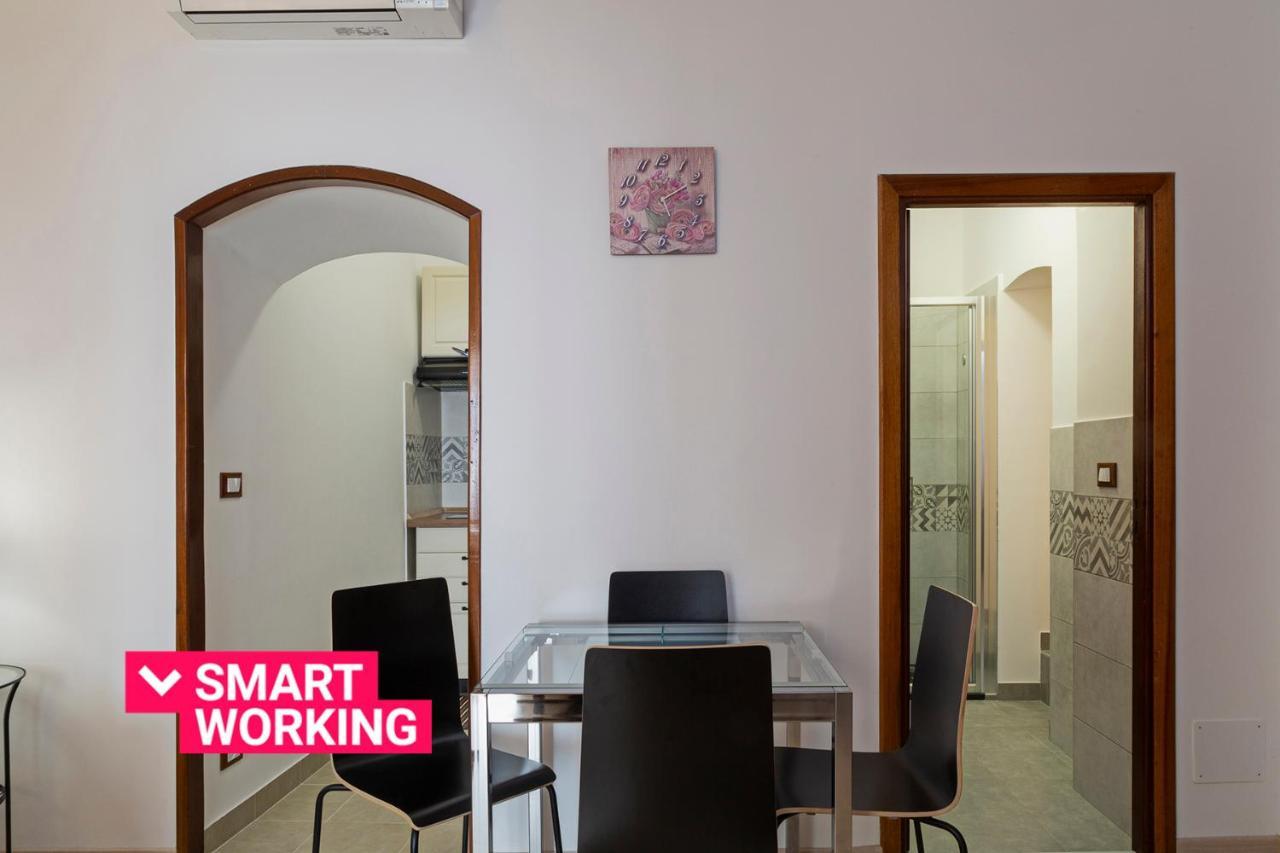 Casa Rosa Al Molo By Wonderful Italy Apartment Genoa Exterior photo