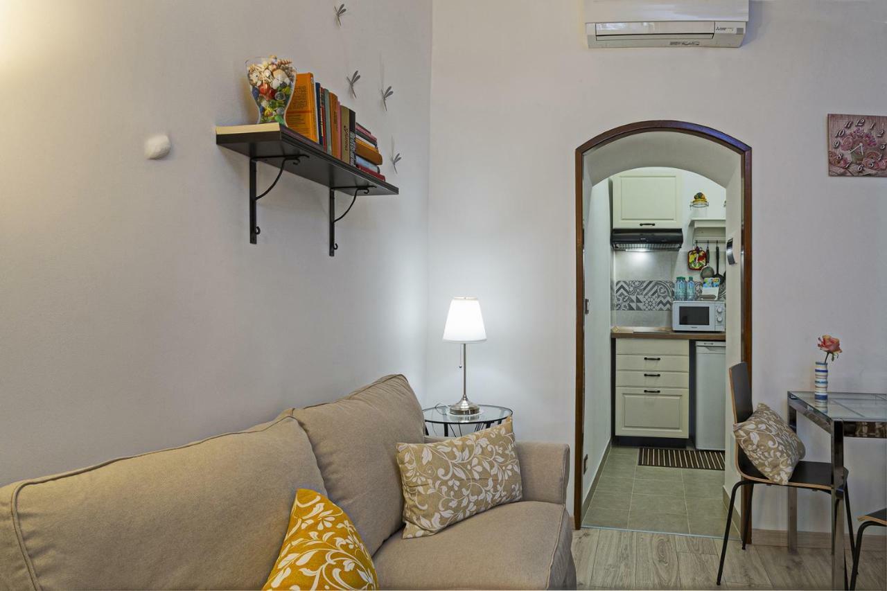 Casa Rosa Al Molo By Wonderful Italy Apartment Genoa Exterior photo